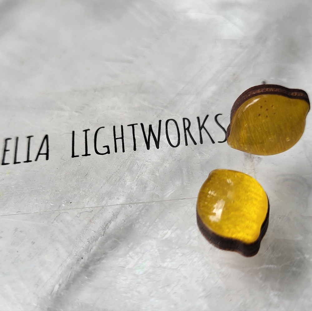 🍋 Shiny lemon stud earrings - Picture 3 of 7